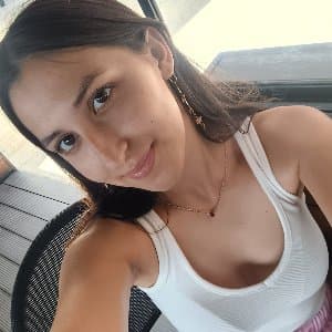 Nazlı A. profil fotoğrafı