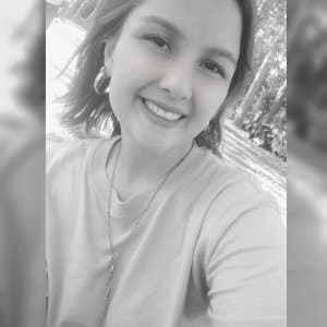 Nilüfer T. profil fotoğrafı
