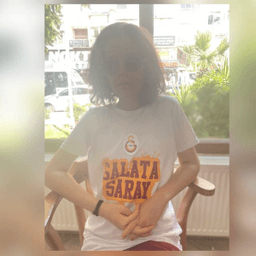 Nisa Ç. profil fotoğrafı