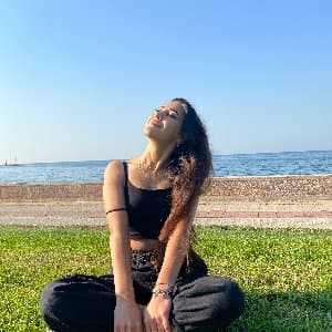 Nisa Y. profil fotoğrafı