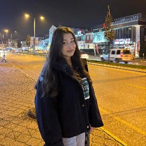 Nisanur İ. profil fotoğrafı