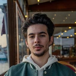 Okan Y. profil fotoğrafı