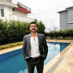 Ömer B. profil fotoğrafı