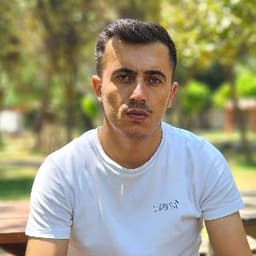 Ömer V. profil fotoğrafı