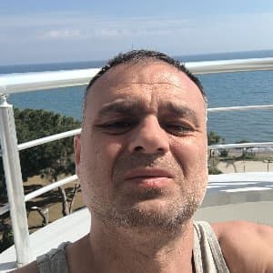 Onder T. profil fotoğrafı