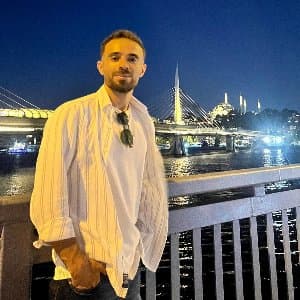 Orhan T. profil fotoğrafı