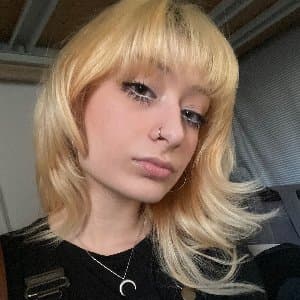 Öykü Y. profil fotoğrafı