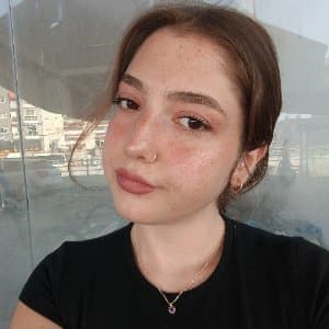 Özge U. profil fotoğrafı