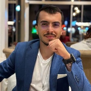 Özgür S. profil fotoğrafı