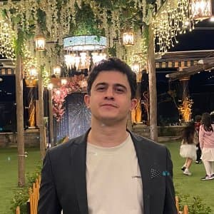 Özgür T. profil fotoğrafı