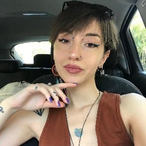 Petek S. profil fotoğrafı