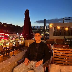 Refik D. profil fotoğrafı