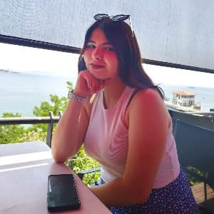 Reyhan E. profil fotoğrafı