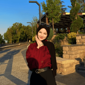 Rüveyda K. profil fotoğrafı