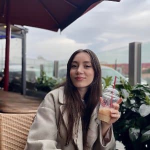 Rüveyda C. profil fotoğrafı