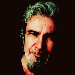 S. T. profil fotoğrafı