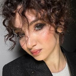 Sabina M. profil fotoğrafı