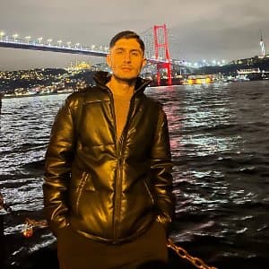 Şafak A. profil fotoğrafı