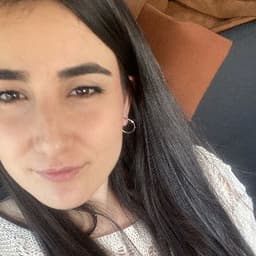 Seren İ. profil fotoğrafı