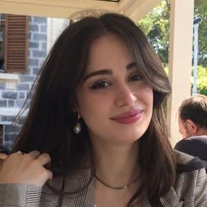 Şeyma Ç. profil fotoğrafı
