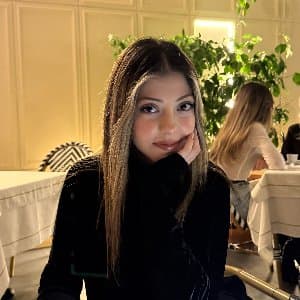 Sıla Ö. profil fotoğrafı