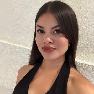 Sümeyye G. profil fotoğrafı