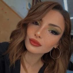 Sümeyye P. profil fotoğrafı