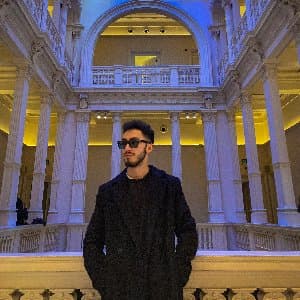 Tarık Y. profil fotoğrafı