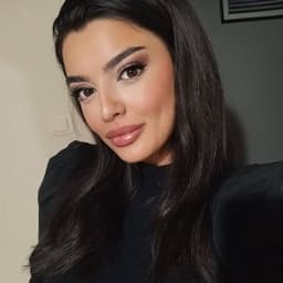 Tisya Ü. profil fotoğrafı