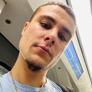 Tunç T. profil fotoğrafı