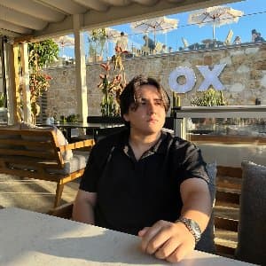Uğur E. profil fotoğrafı