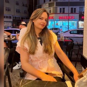 Ünzile K. profil fotoğrafı