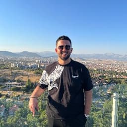 Veli O. profil fotoğrafı