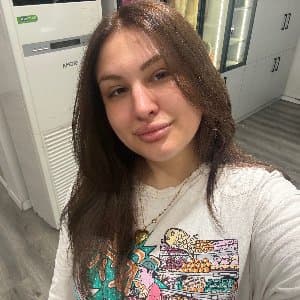 Yağmur B. profil fotoğrafı
