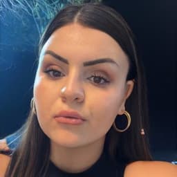 Yaprak T. profil fotoğrafı