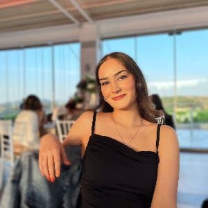 Yaren Y. profil fotoğrafı