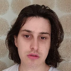 Yaşar E. profil fotoğrafı