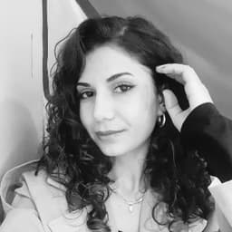 Yeşim A. profil fotoğrafı