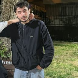 Yiğit T. profil fotoğrafı