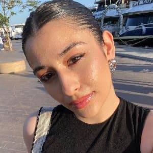 Zehra A. profil fotoğrafı