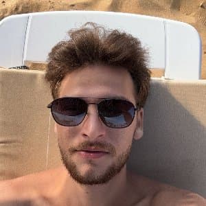 Zeki K. profil fotoğrafı