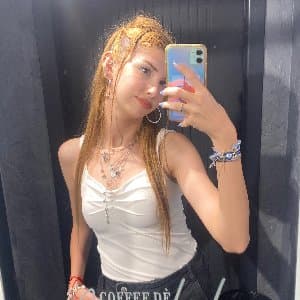 Zeynep A. profil fotoğrafı