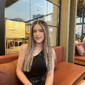 Zeynep Ö. profil fotoğrafı