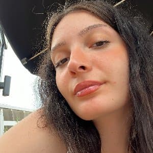 Zeynep Y. profil fotoğrafı