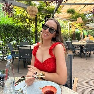 Zübeyde T. profil fotoğrafı