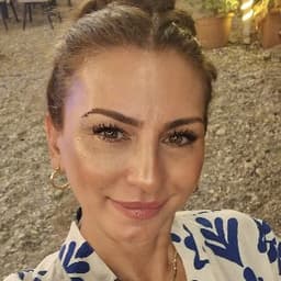 Zuhal E. profil fotoğrafı