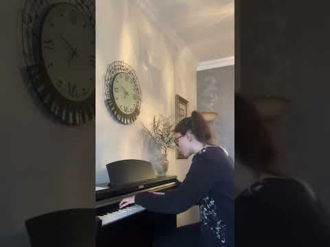 Azra K. — video 4