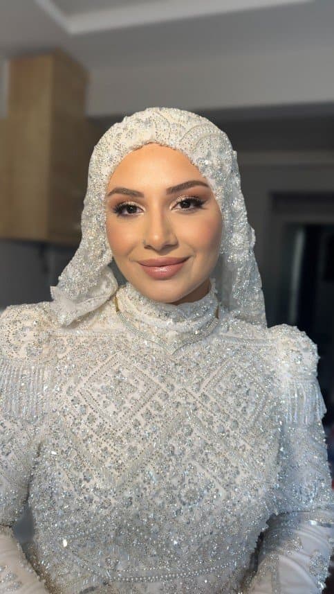 Ayça Ç. — çalışma 5