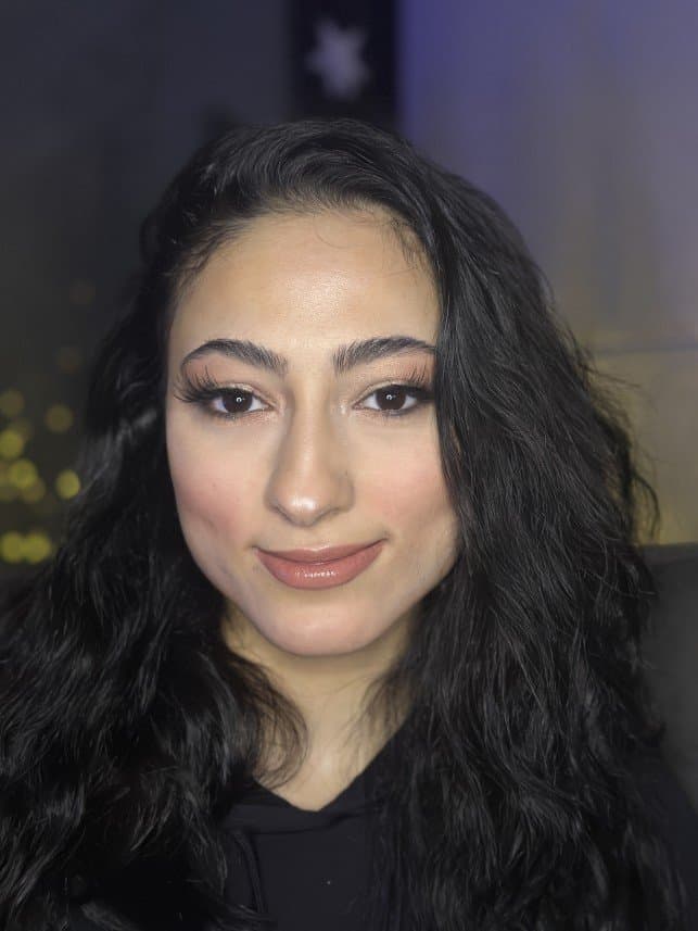 Ayşegül A. — çalışma 7