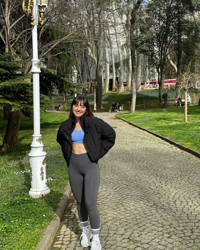 Azize T. — çalışma 4